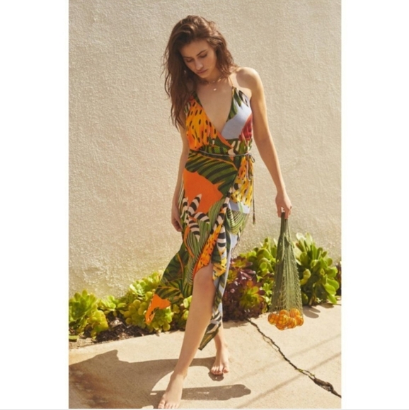 New Farm Rio Striped Bananas Swim Beach Pool Cover-Up Dress Medium NWT - Picture 2 of 11